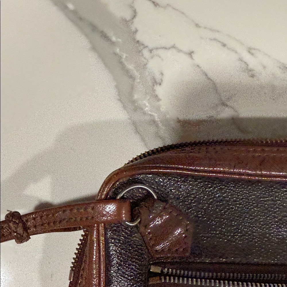 Louis Vuitton Brown Monogram Clutch - Picture 14 of 16